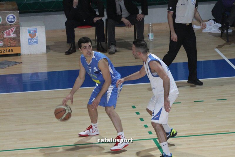 111218 sport 275_tn.jpg